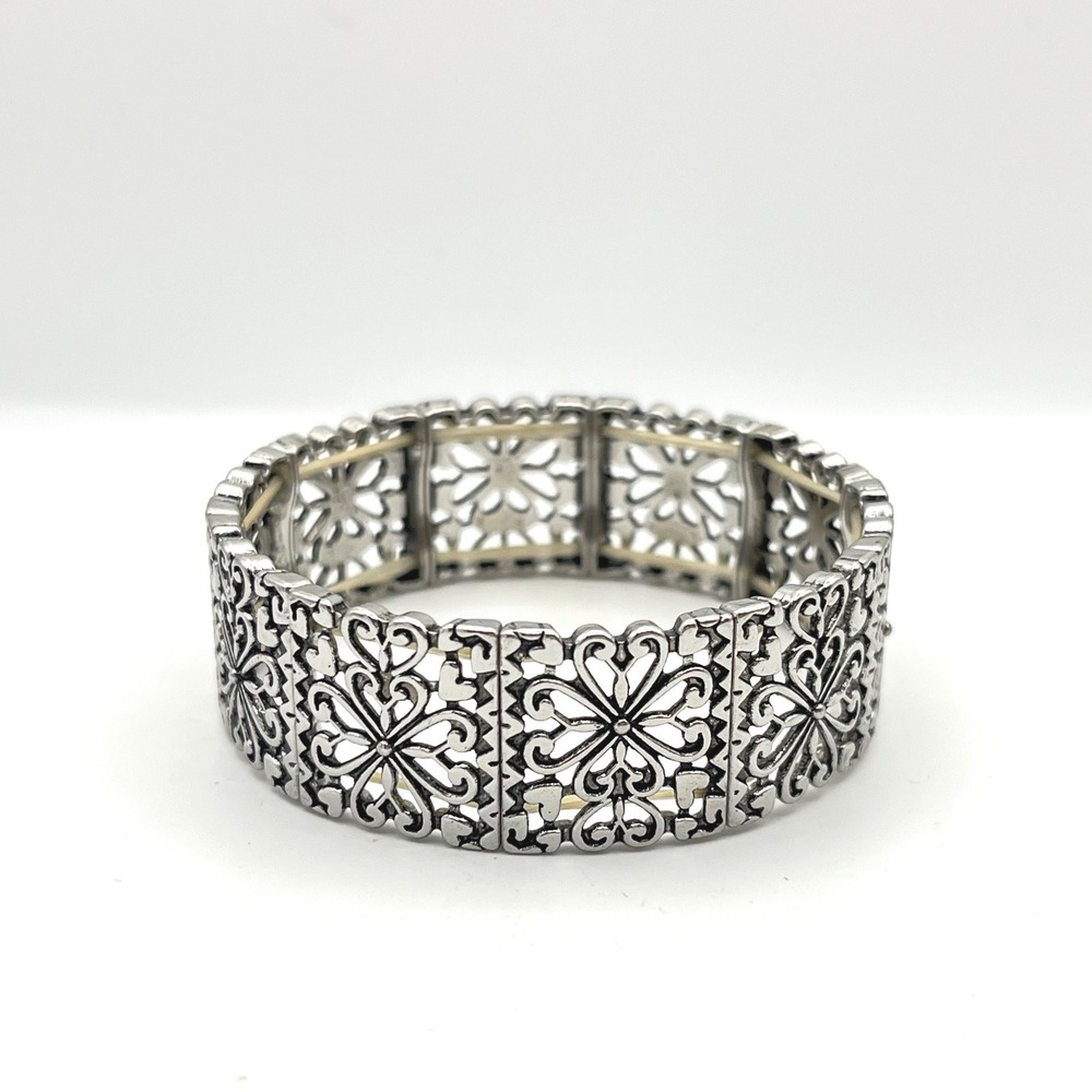 Silver Tone Filigree Heart Floral Stretch Panel Bracelet Ornate Openwork